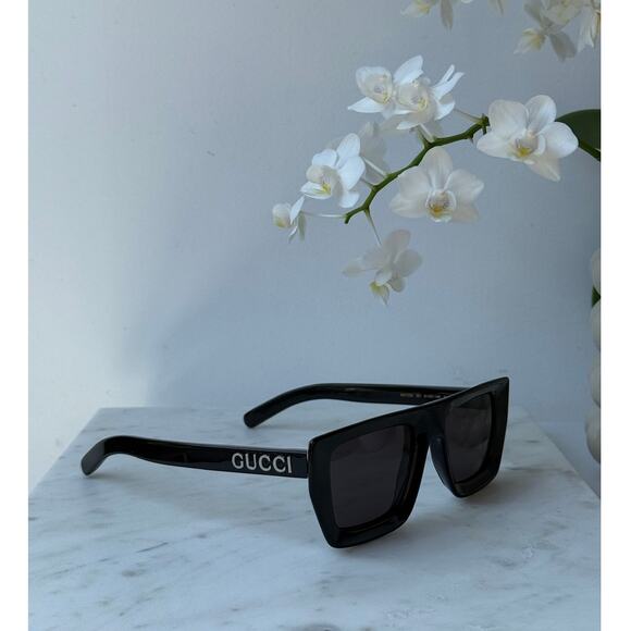 NEW Gucci GG1723S Black Flat Top Unisex Sunglasses - Picture 1 of 7